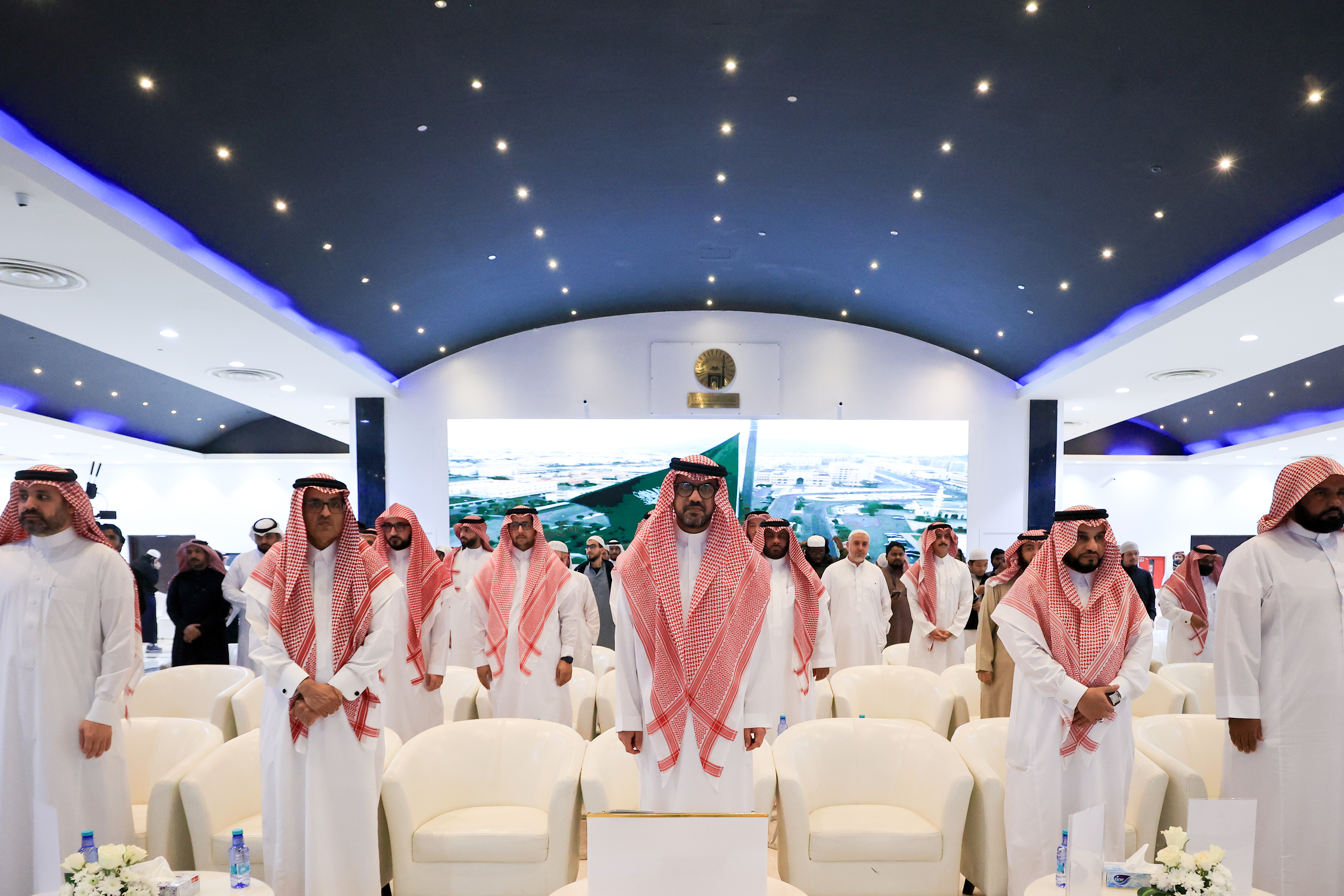 رئيس الجامعة الإسلامية يدشن ملتقى المبادرات ويطلق ثلاث مبادرات تهدف إلى تعزيز الابتكار، والتعلم التشاركي، وتحفيز طرح المبادرات المجتمعية.