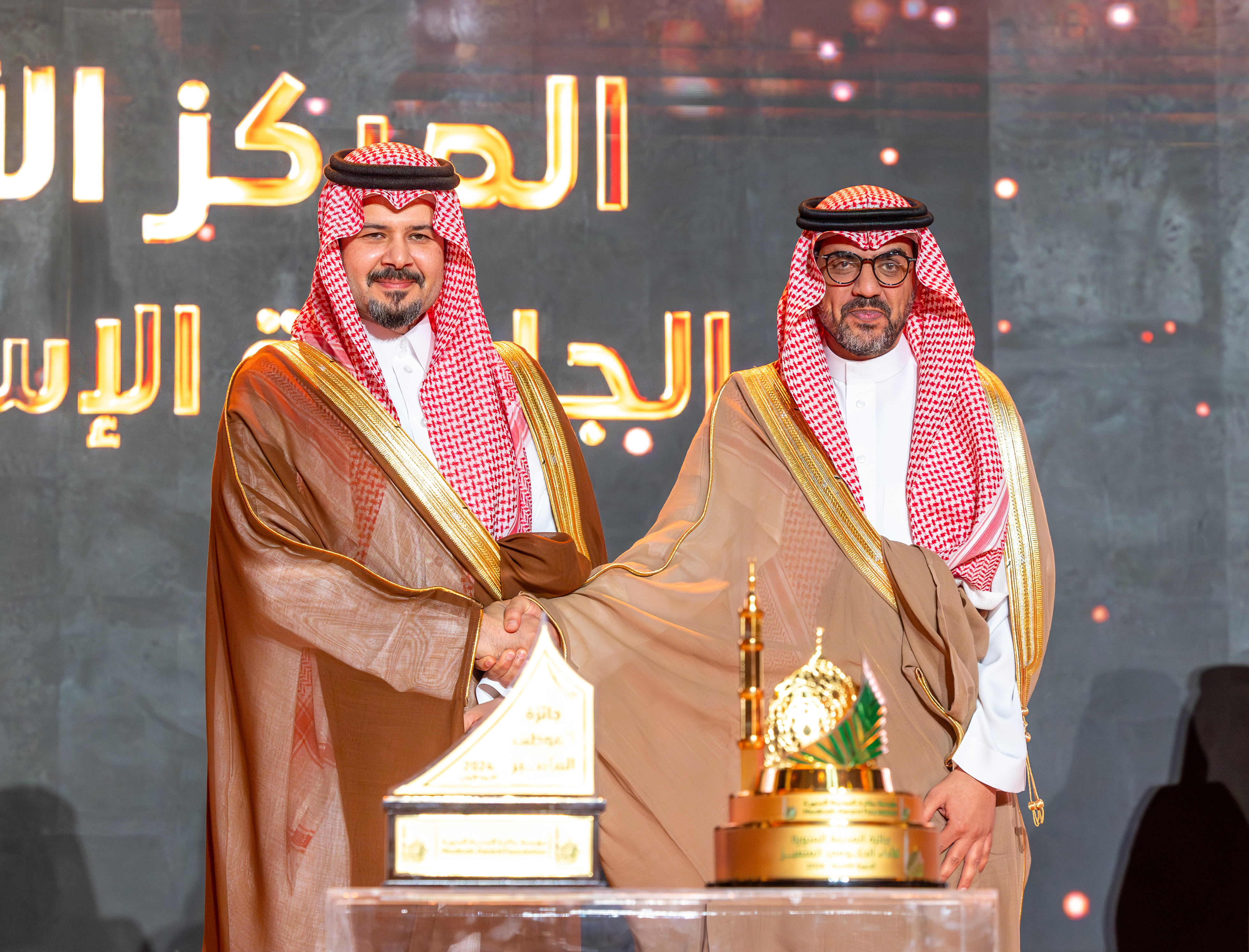 في إنجاز نوعي.. الجامعة الإسلامية تحصد جائزة التميز في المحتوى المحلي